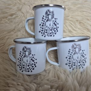 Emaille-Tasse, Týr